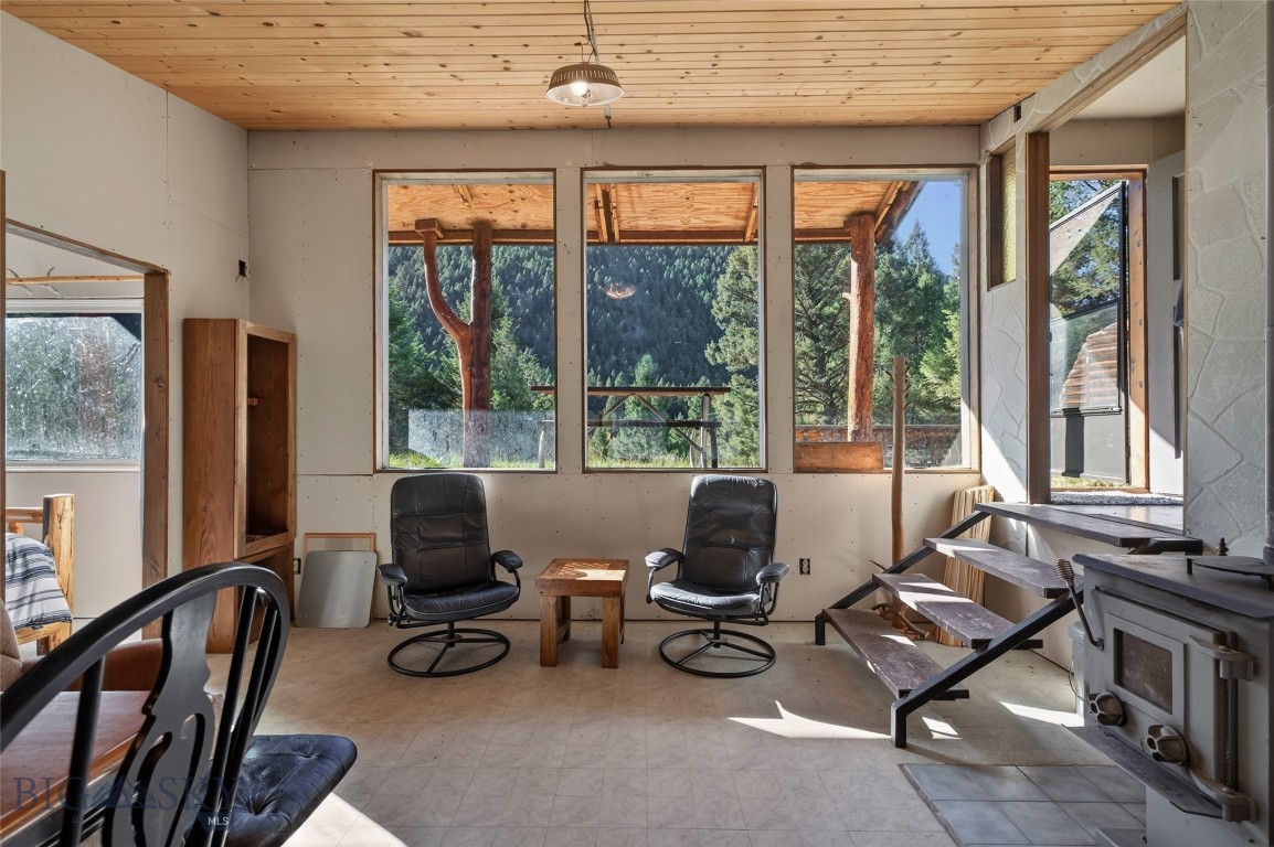 601 Whites Gulch Road Property Photo 10