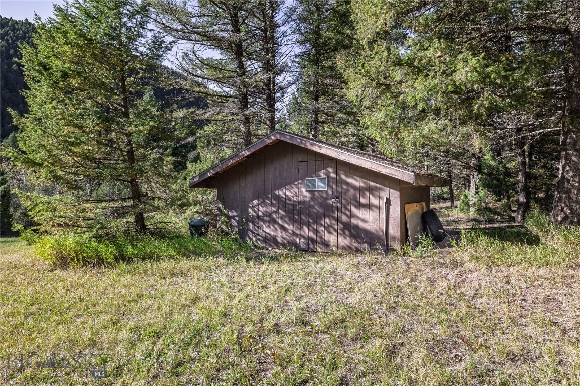 601 Whites Gulch Road Property Photo 32