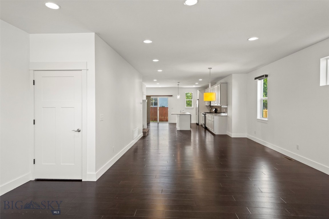 2020 Jacobs Street Property Photo 11