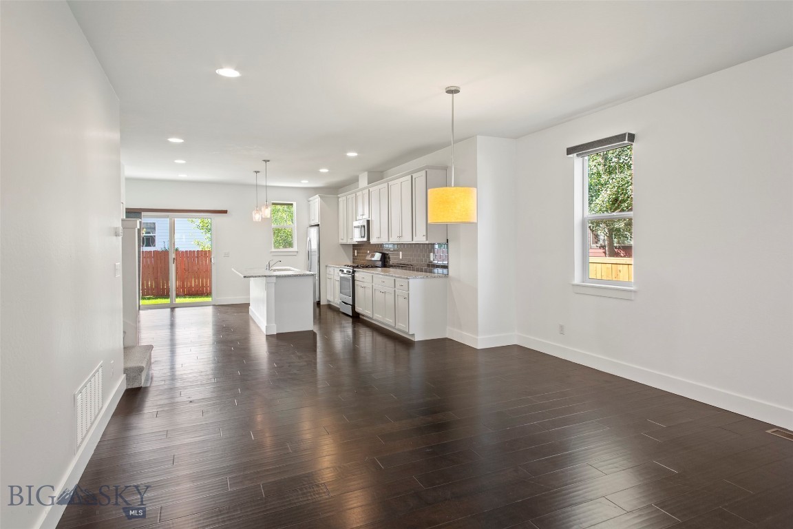 2020 Jacobs Street Property Photo 13