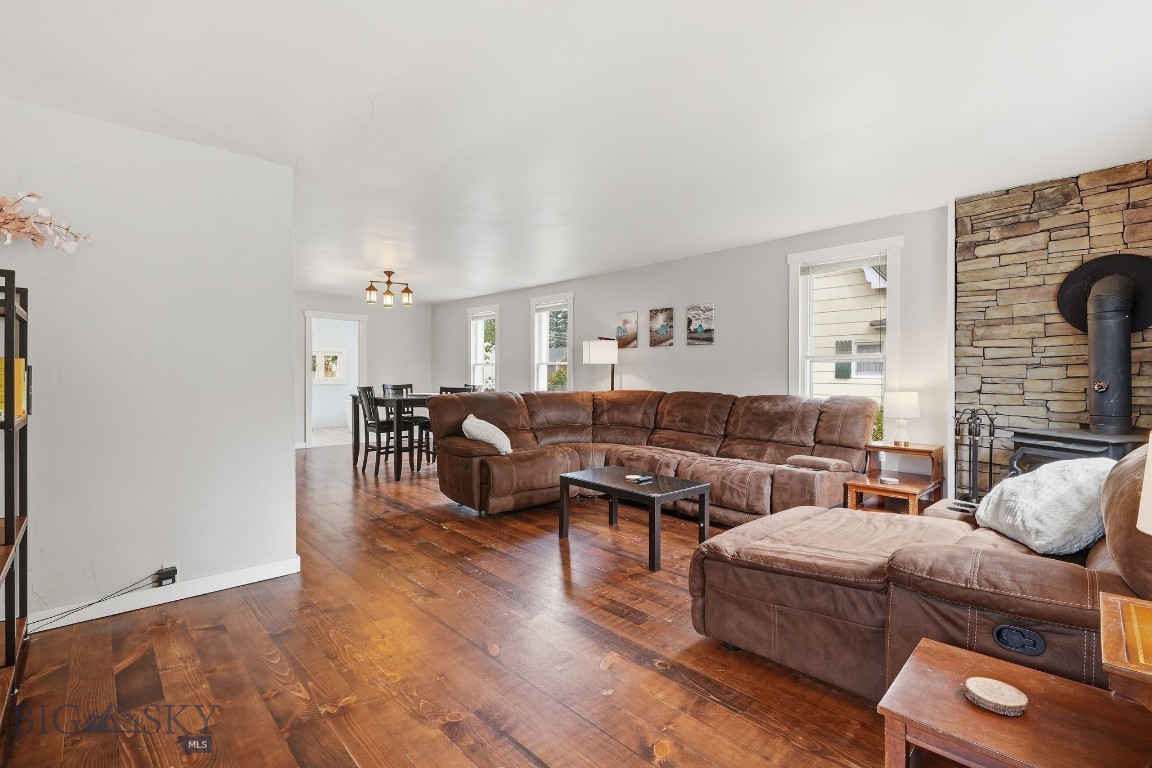 105 N Davis Street Property Photo 15
