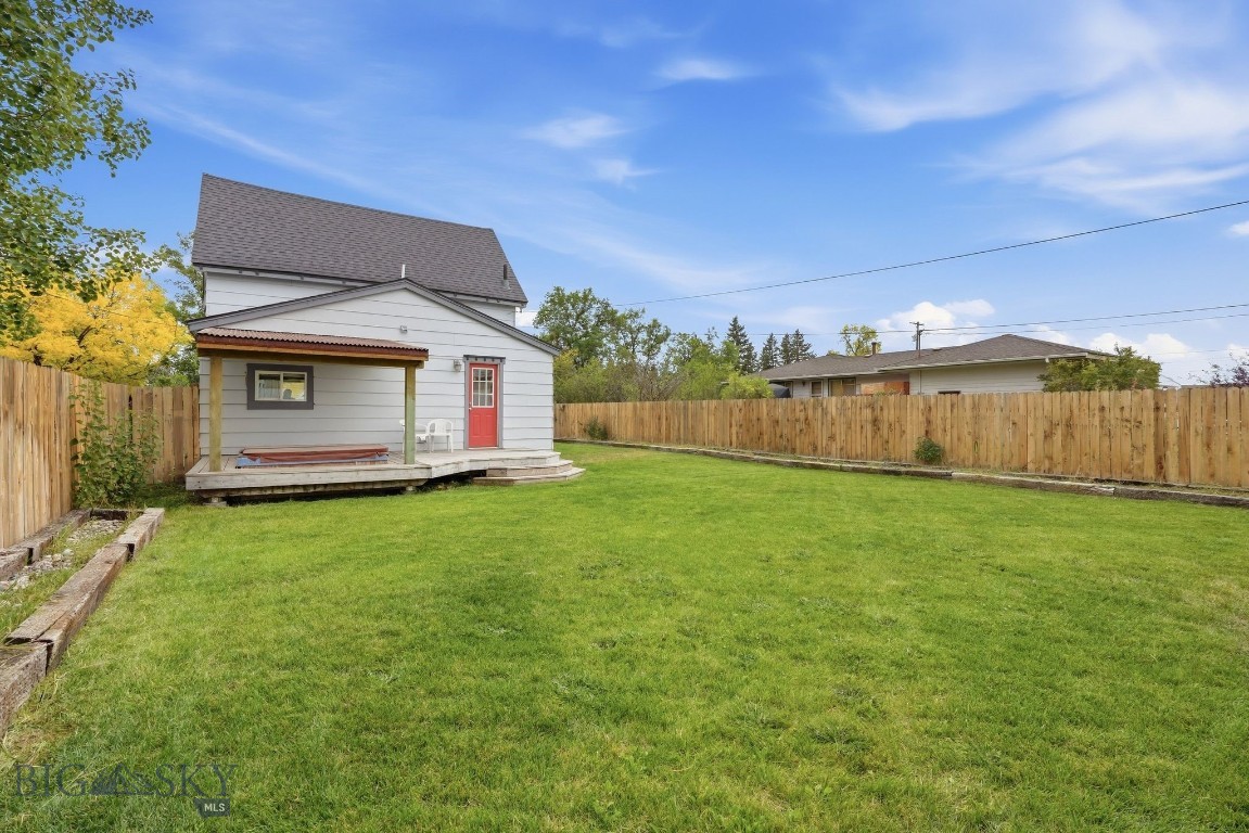 105 N Davis Street Property Photo 36
