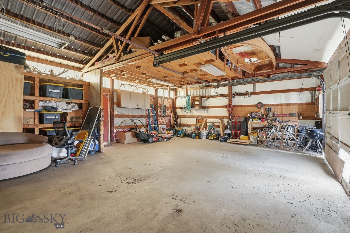 105 N Davis Street Property Photo 41