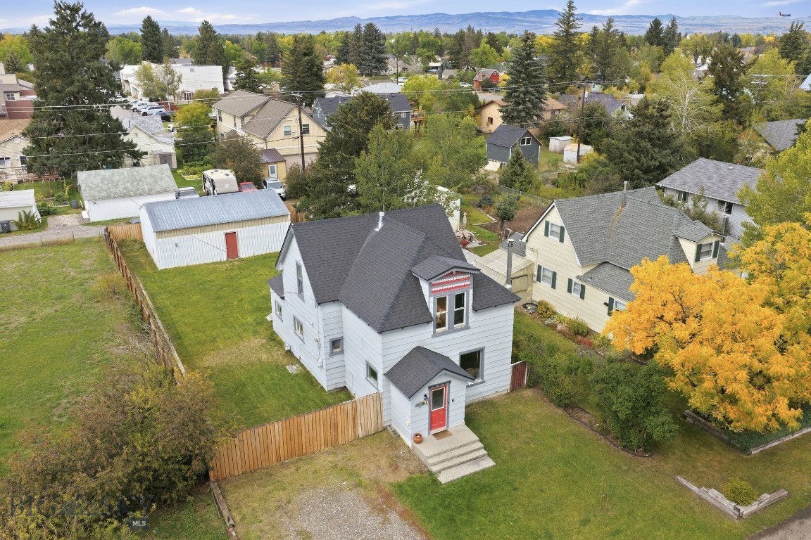 105 N Davis Street Property Photo 45