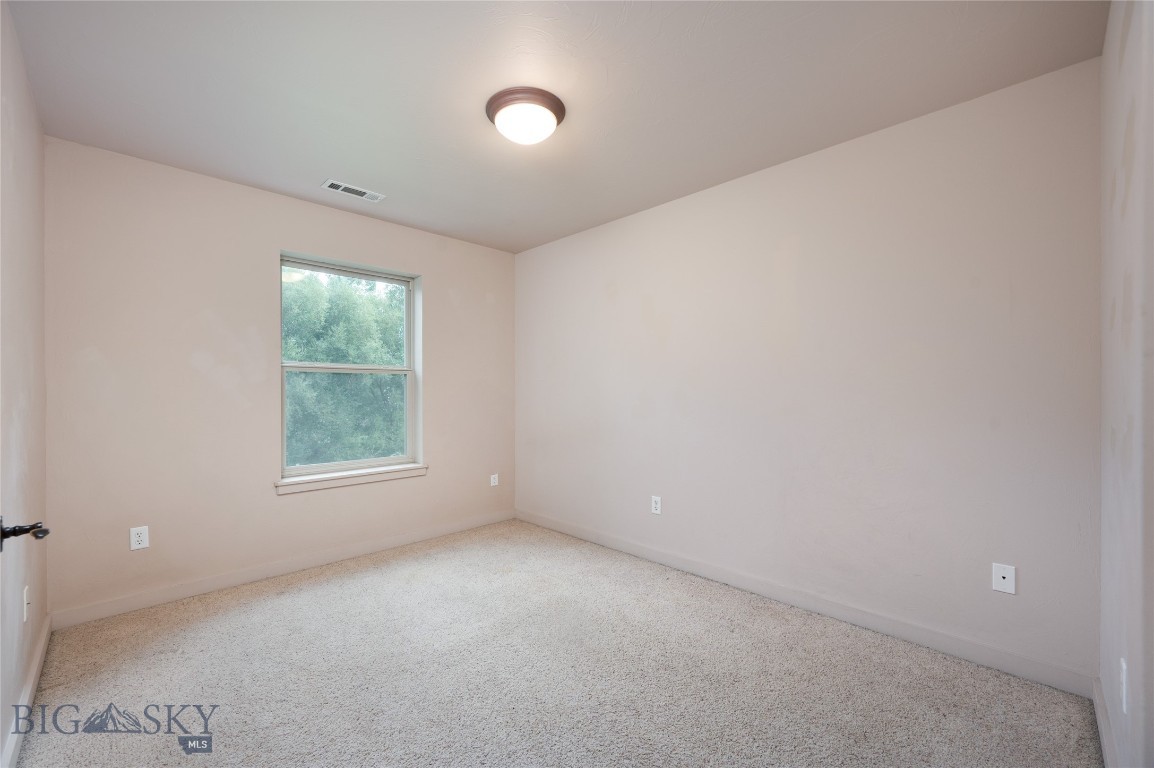 760 Rogers Way C Property Photo 14