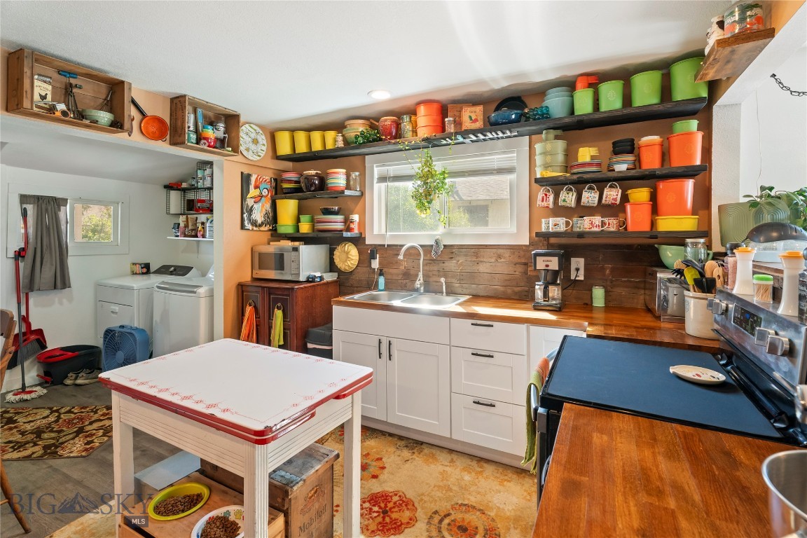 1720 Thomas Avenue Property Photo 10