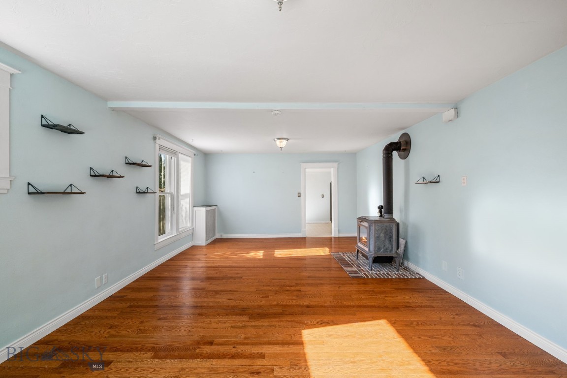 18 E Reeder Street Property Photo 6
