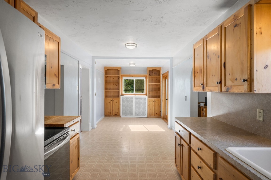 18 E Reeder Street Property Photo 22