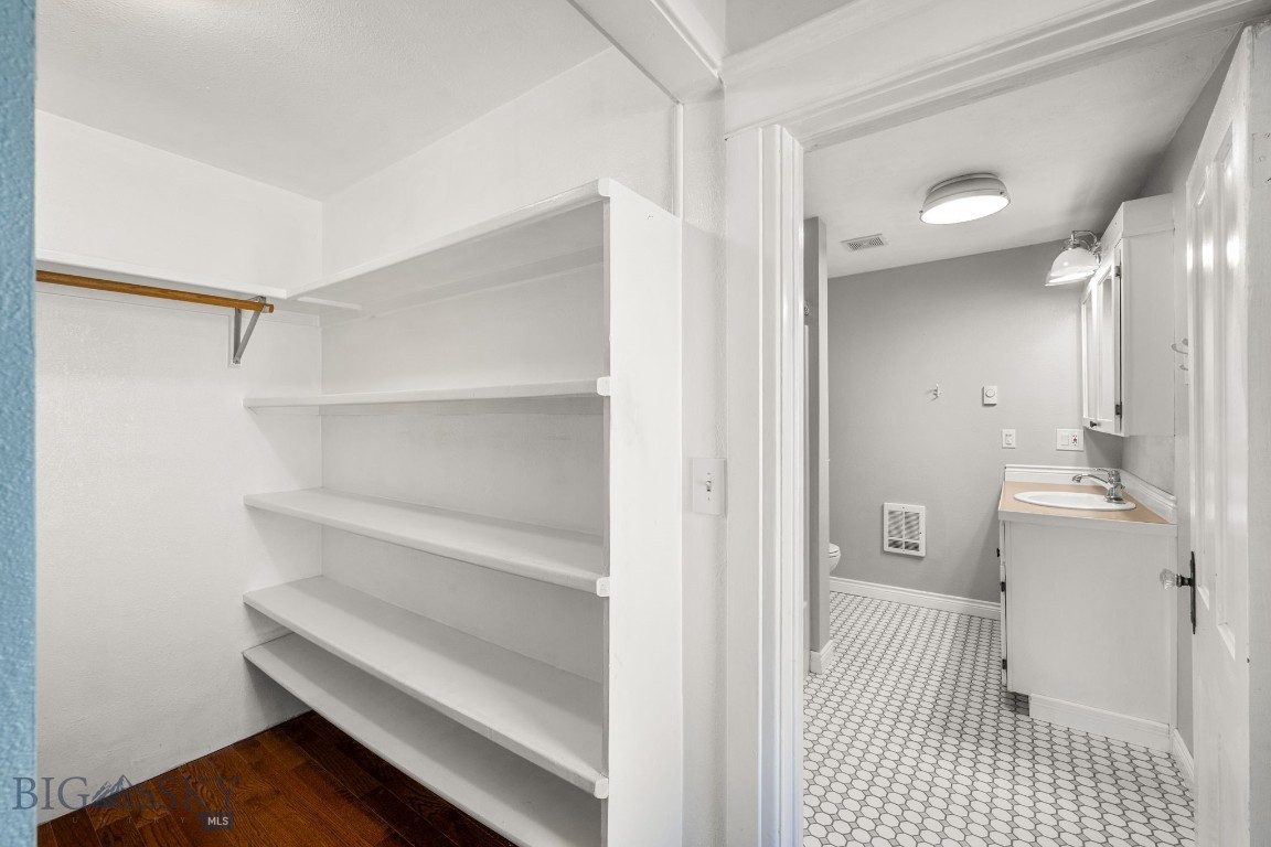18 E Reeder Street Property Photo 42