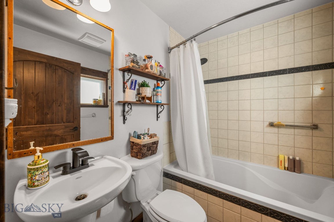 18 E Reeder Street Property Photo 62
