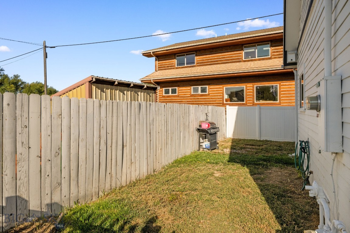 18 E Reeder Street Property Photo 78