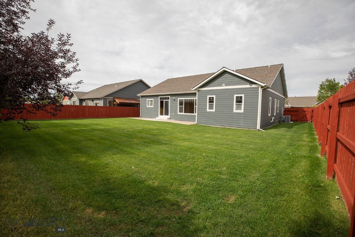 90 Ridgeline Lane Property Photo 7
