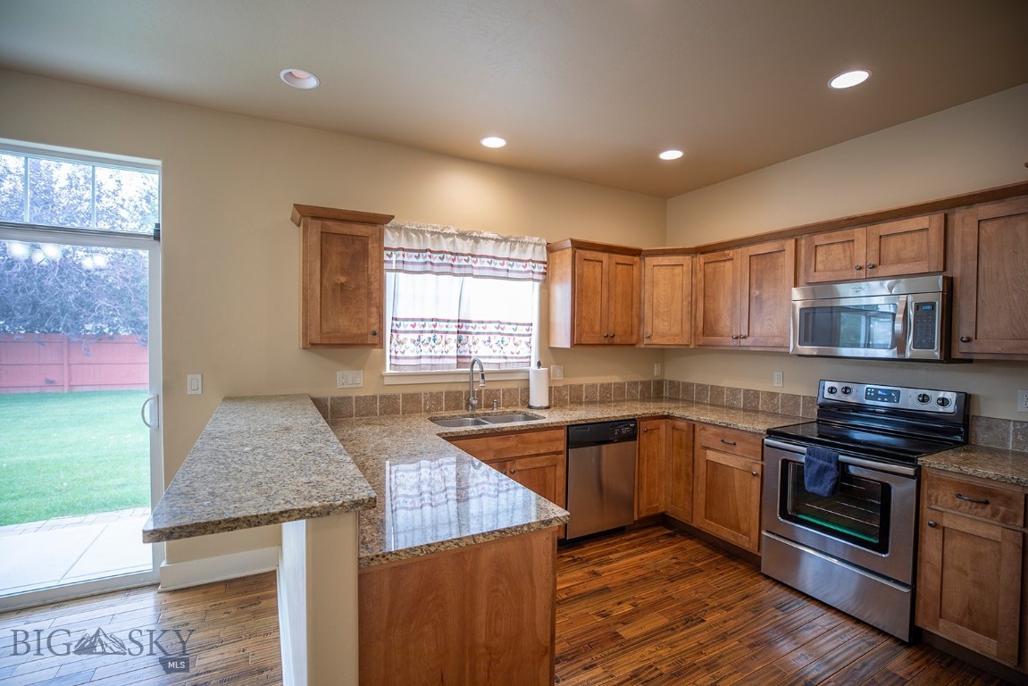 90 Ridgeline Lane Property Photo 19