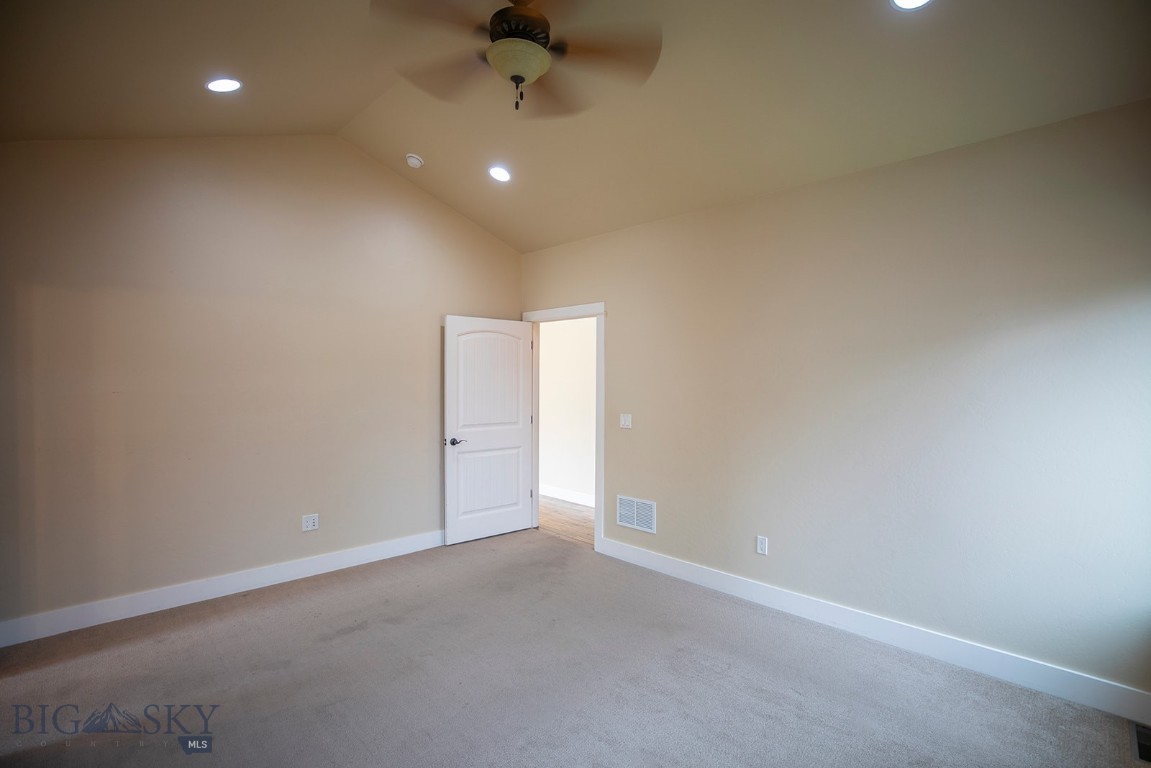 90 Ridgeline Lane Property Photo 35