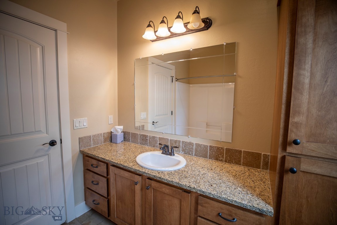 90 Ridgeline Lane Property Photo 45