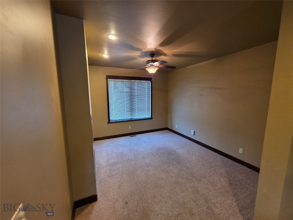 3725 Laduke Street Property Photo 10