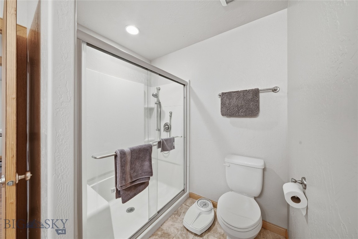 3108 Oliver Street Property Photo 14