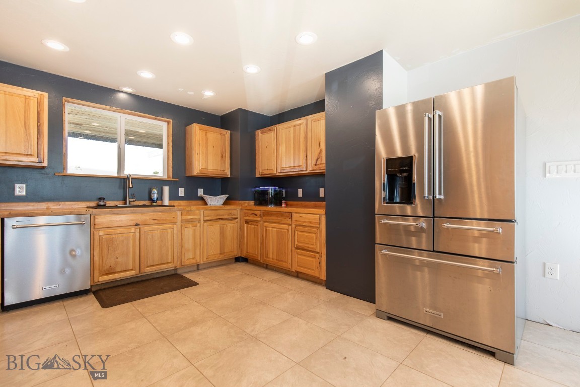 12192 Old Coach Road Property Photo 23