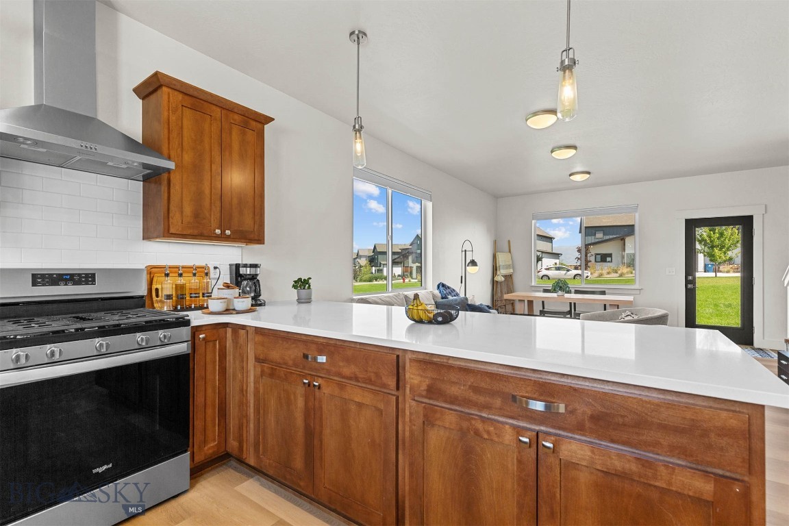 77 Horseshoe Loop Property Photo 12