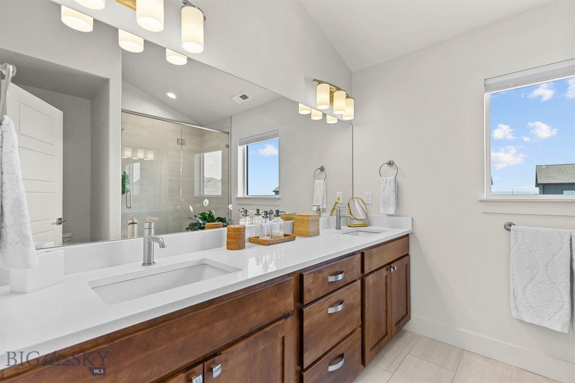 77 Horseshoe Loop Property Photo 29