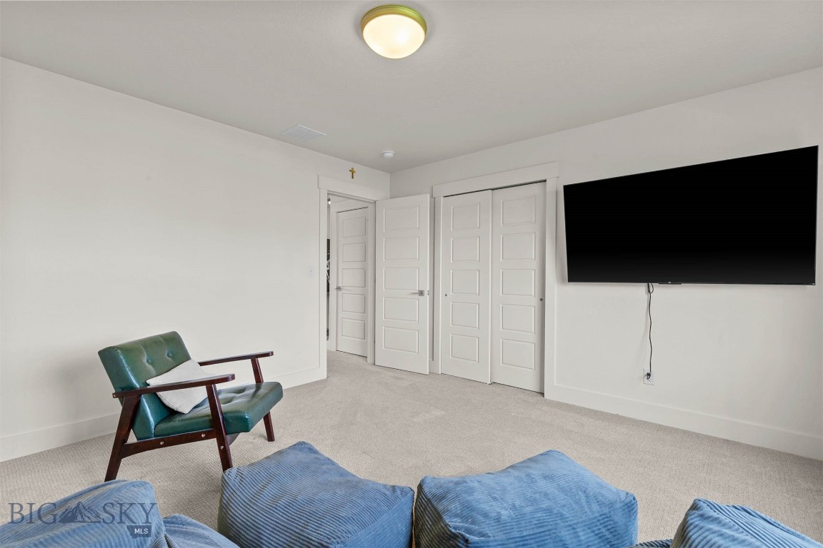 77 Horseshoe Loop Property Photo 34