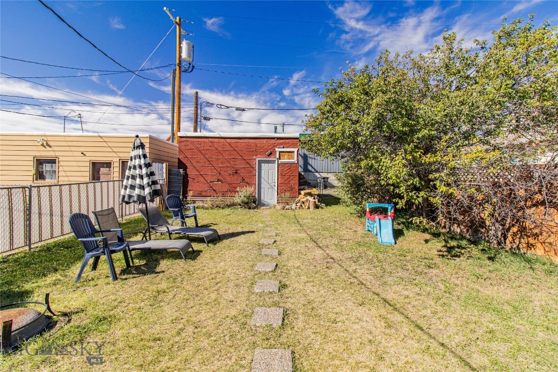 837 Placer Street Property Photo 38