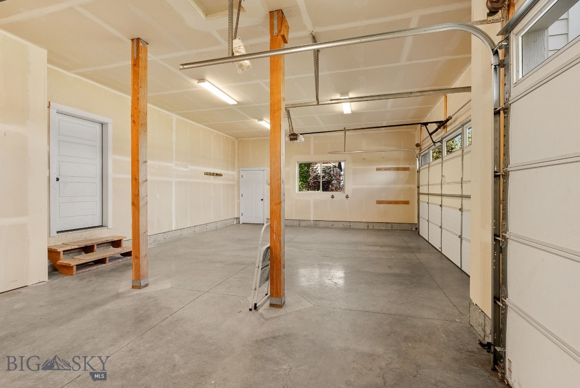 4895 Vine Street Property Photo 38