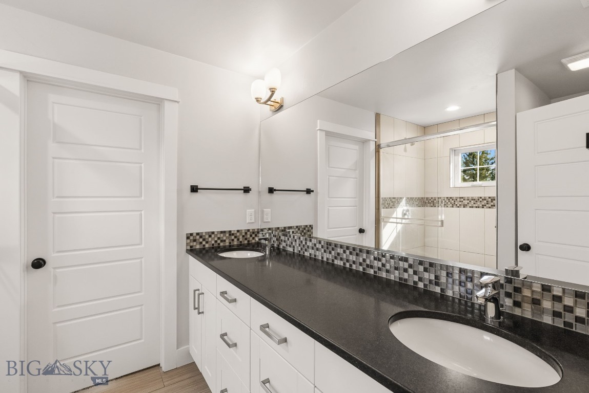4895 Vine Street Property Photo 44