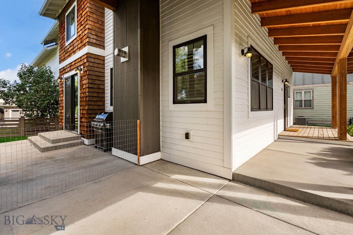 4895 Vine Street Property Photo 95