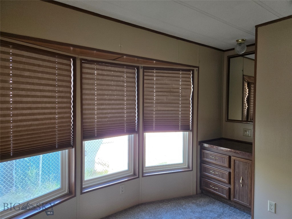 2511 Walnut Street Property Photo 15