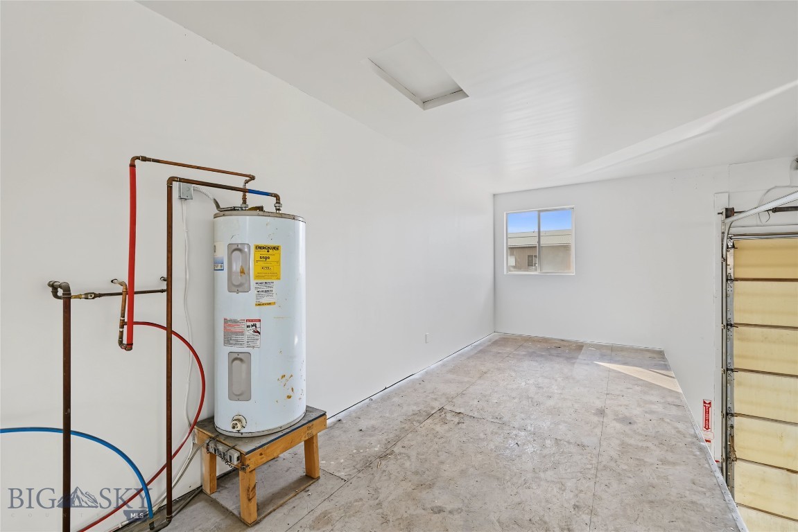 211 Jetway Drive G Property Photo 10