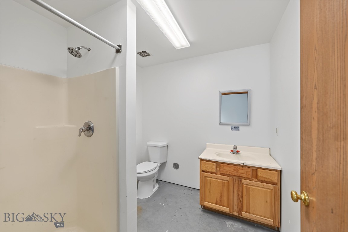 211 Jetway Drive G Property Photo 18