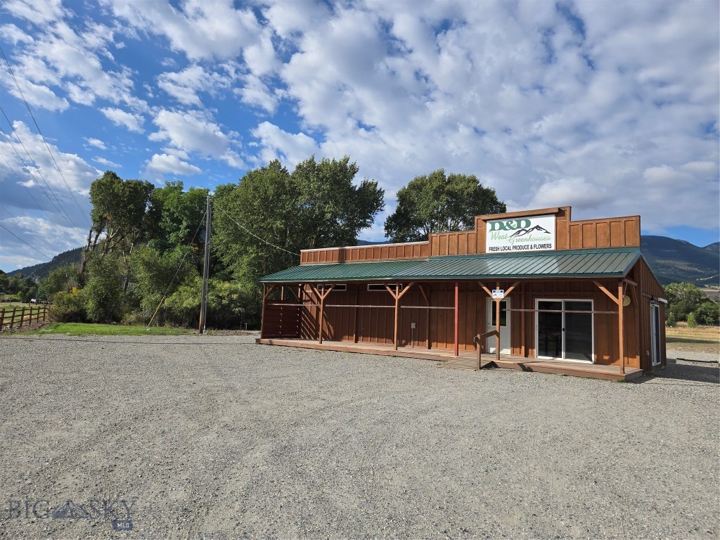 5189 Us Highway 89 S Property Photo 2