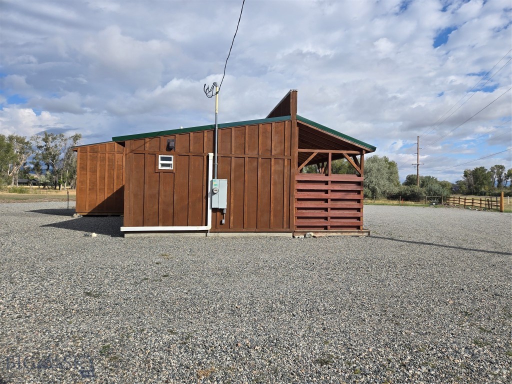 5189 Us Highway 89 S Property Photo 10
