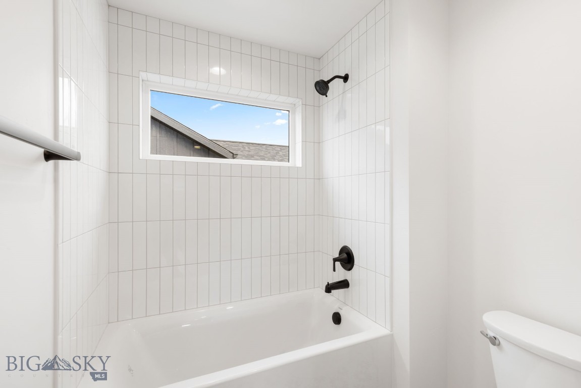 72 Lanner Drive Property Photo 26