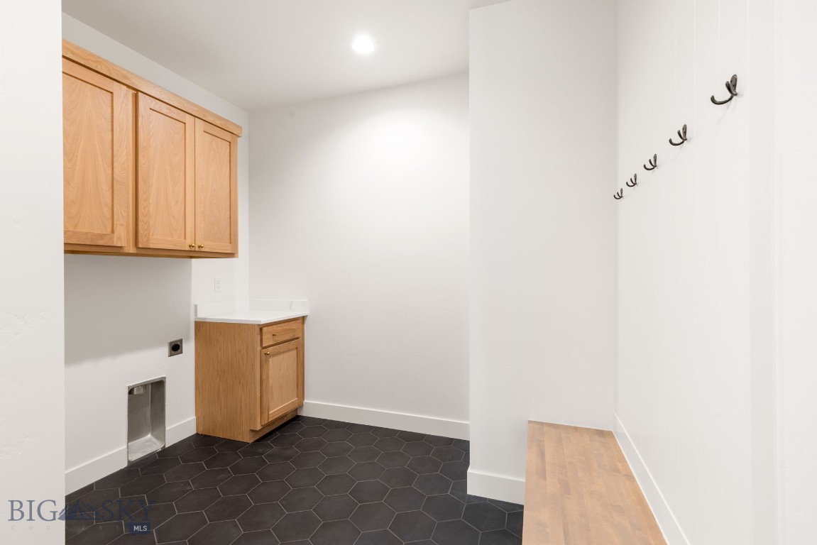 72 Lanner Drive Property Photo 28
