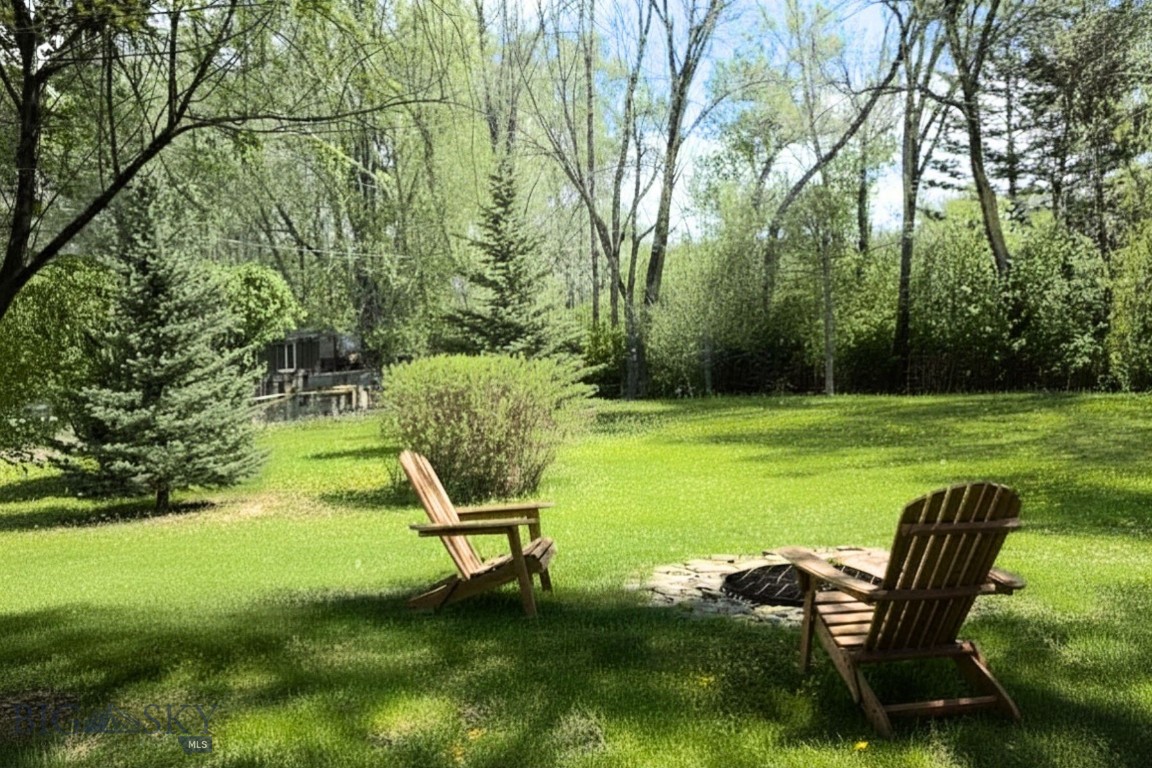 9200 River Road Property Photo 3