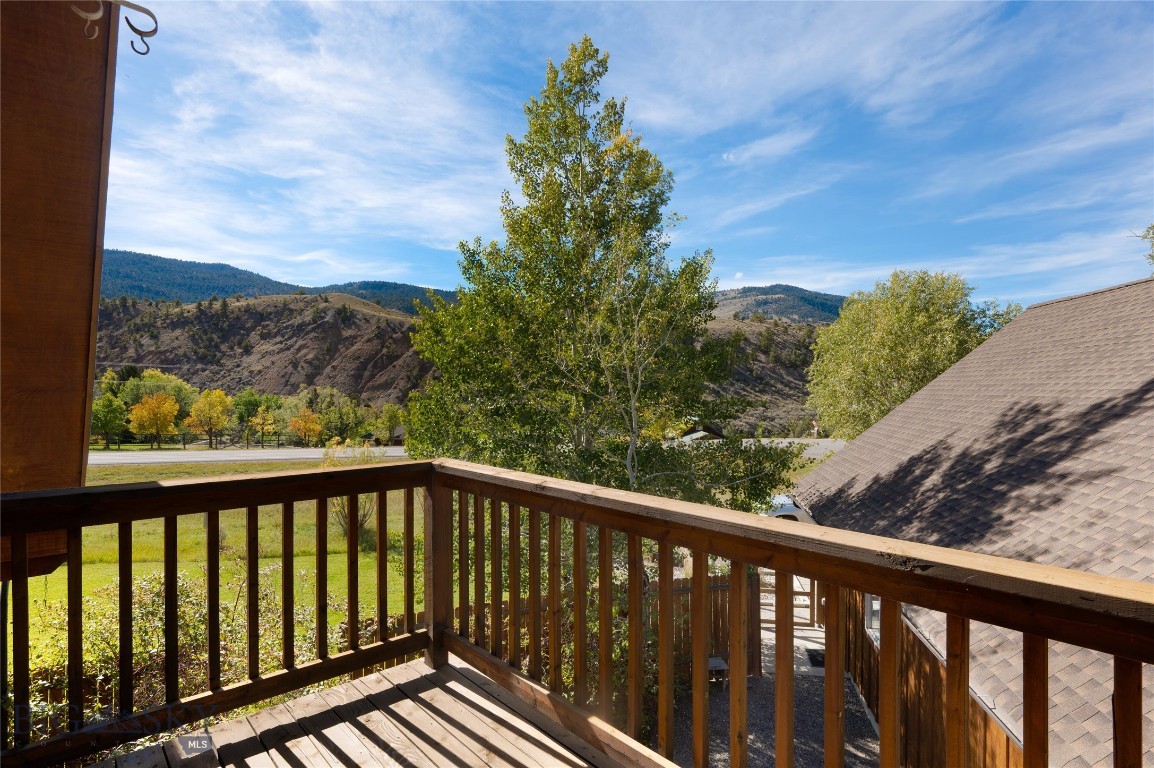 4 Sphinx Drive Property Photo 19