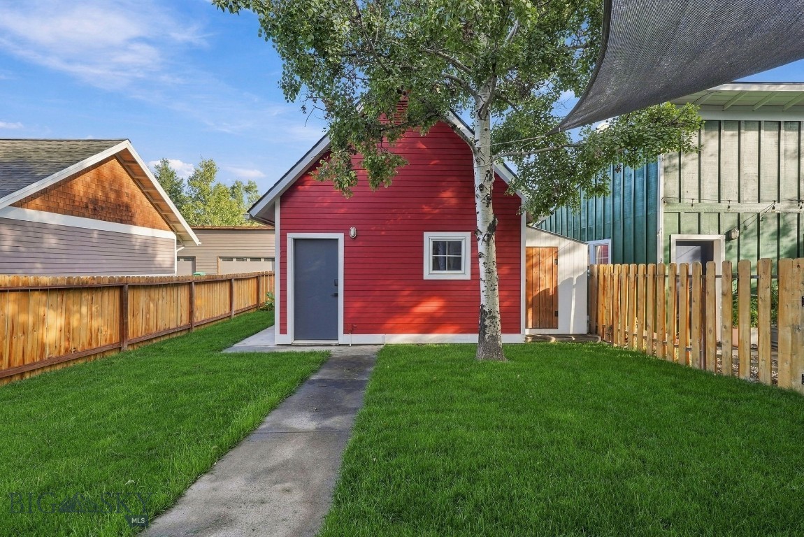 4291 Cover Street Property Photo 10