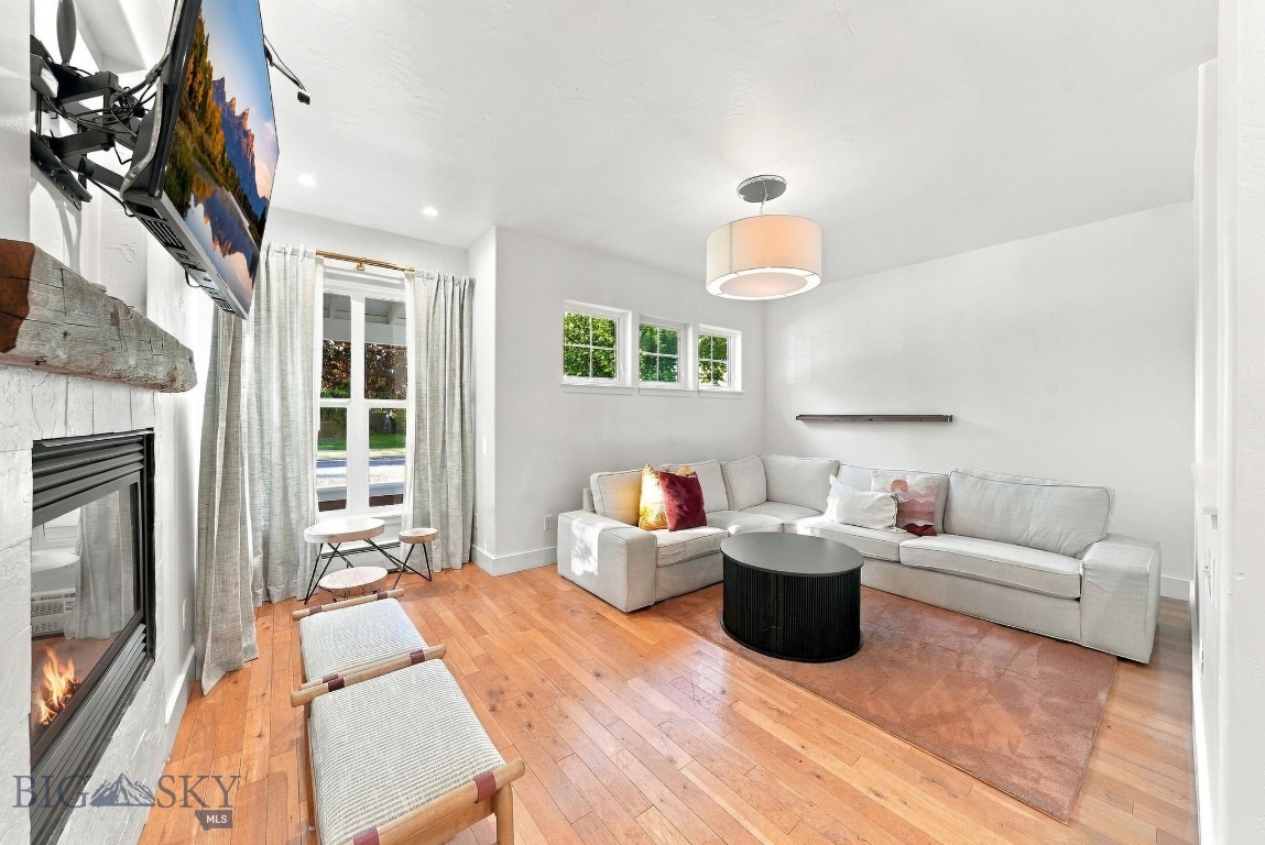 4291 Cover Street Property Photo 14