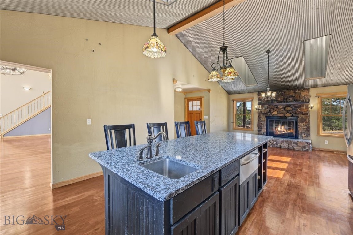 6958 Black Sandy Loop Property Photo 18