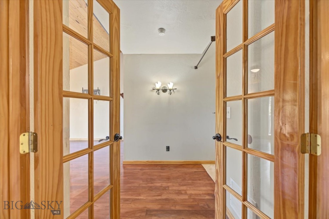 6958 Black Sandy Loop Property Photo 30
