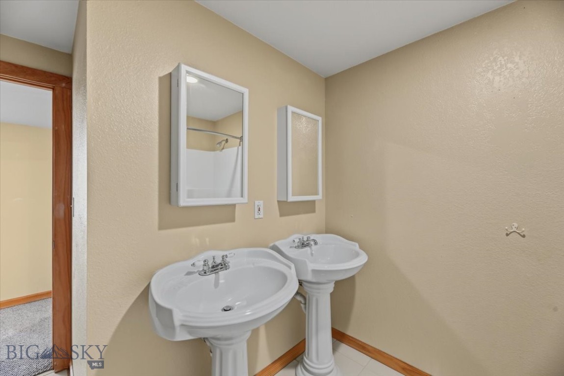 6958 Black Sandy Loop Property Photo 55