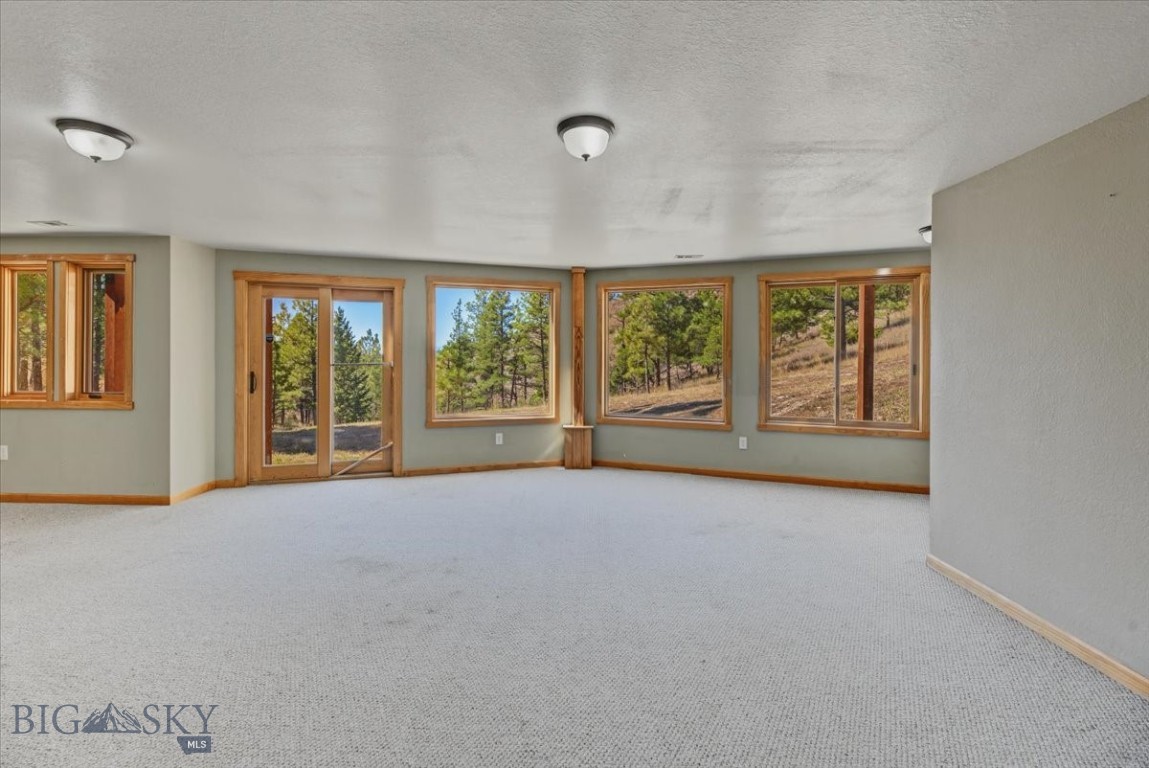 6958 Black Sandy Loop Property Photo 61