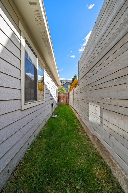 924 Twin Lakes Ave Property Photo 42