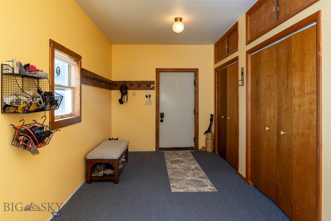 414 Garnier Avenue Property Photo 7