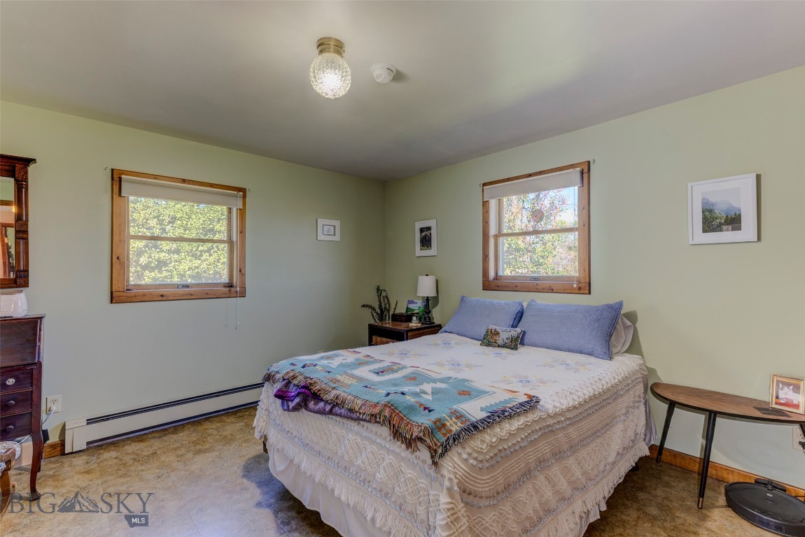414 Garnier Avenue Property Photo 26