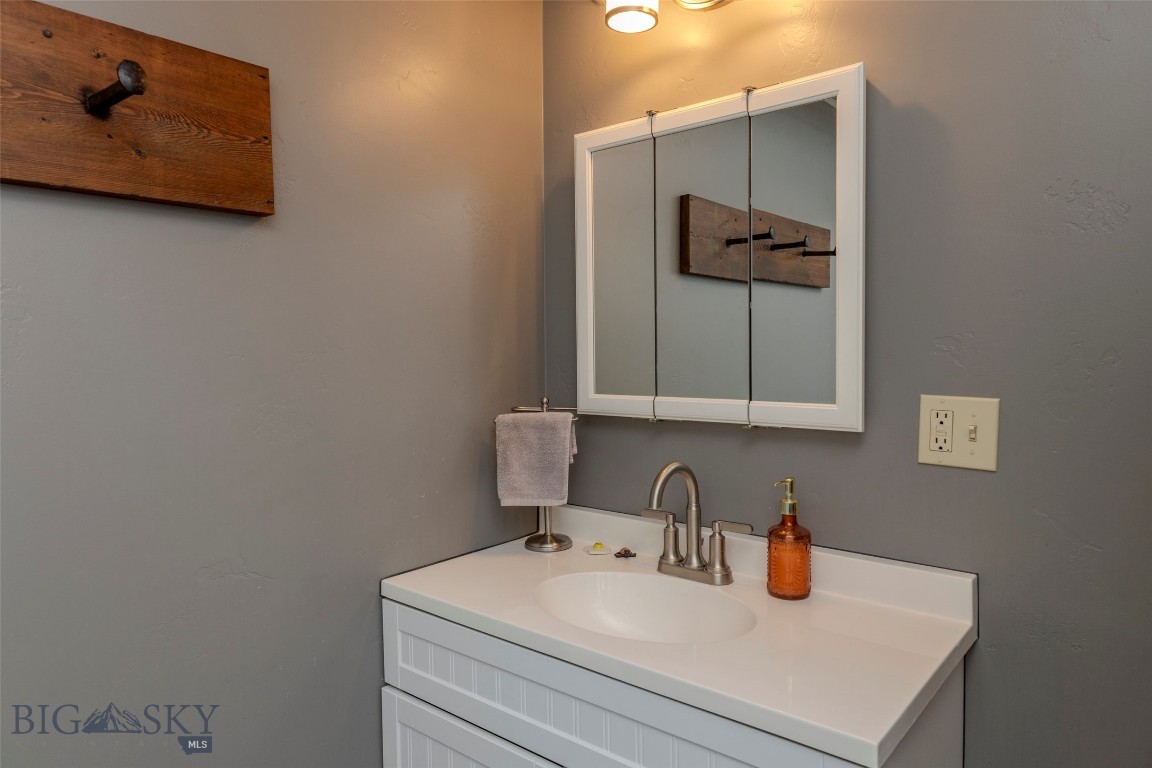 414 Garnier Avenue Property Photo 29