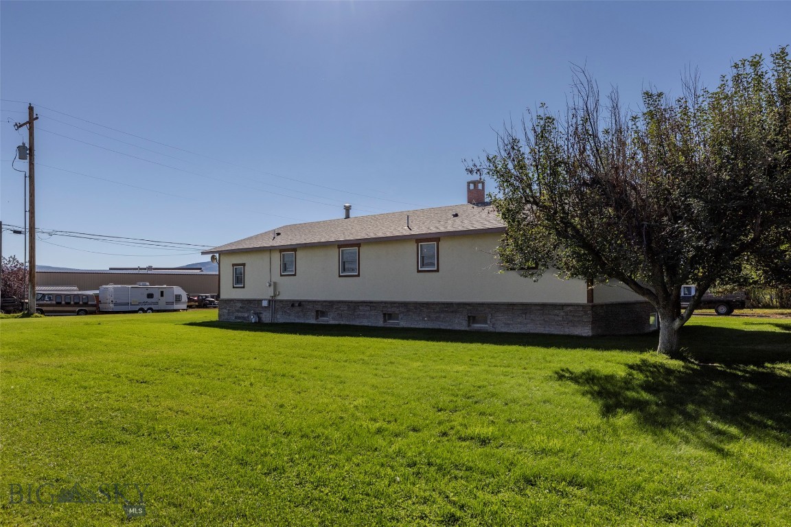 414 Garnier Avenue Property Photo 42