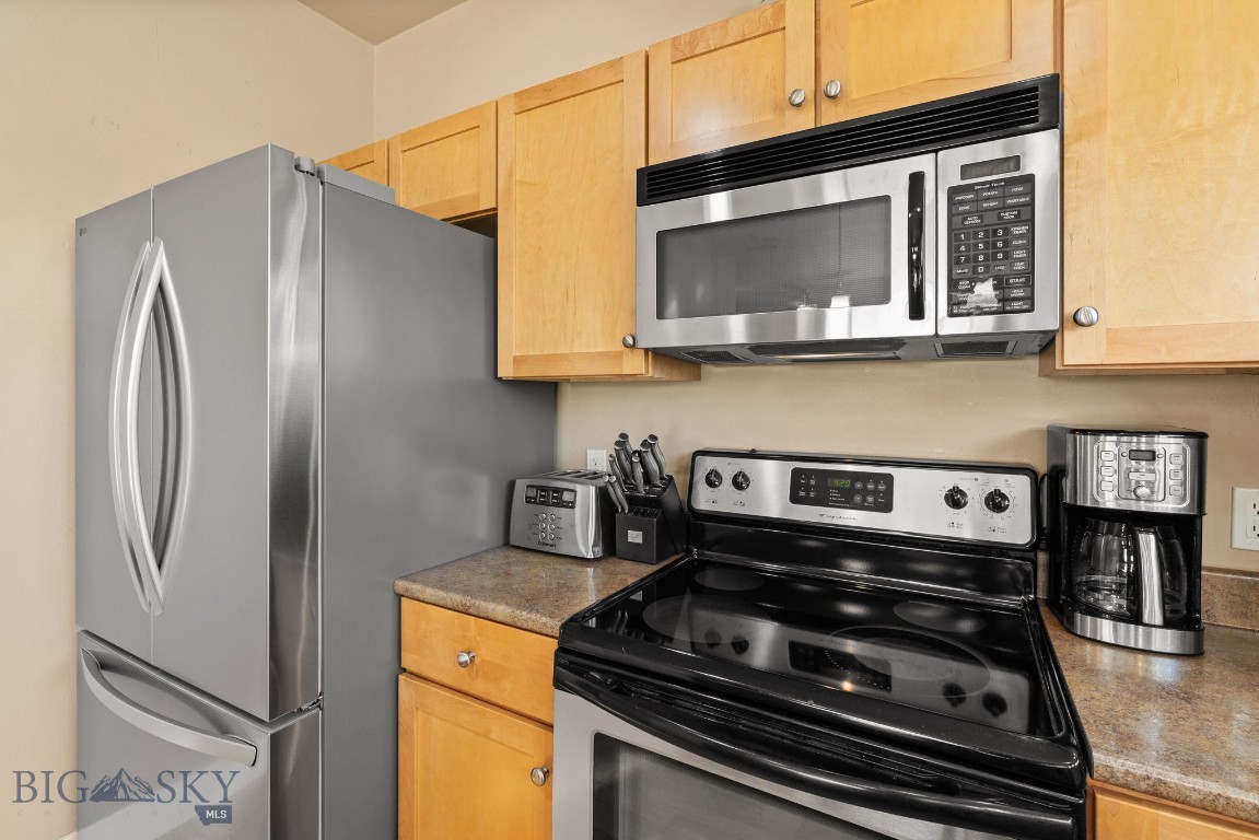 2714 Fen Way A Property Photo 21